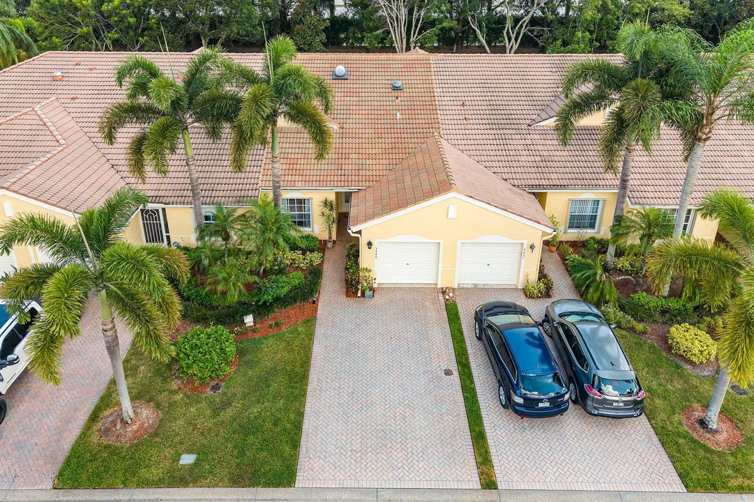 034-9444SwanseaLane-WestPalmBeach-FL-334