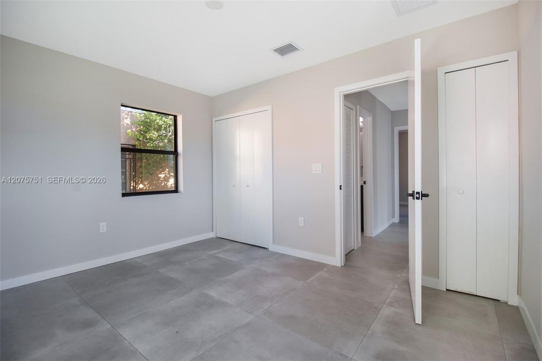 For Rent: $3,750 (3 beds, 3 baths, 1356 Square Feet)