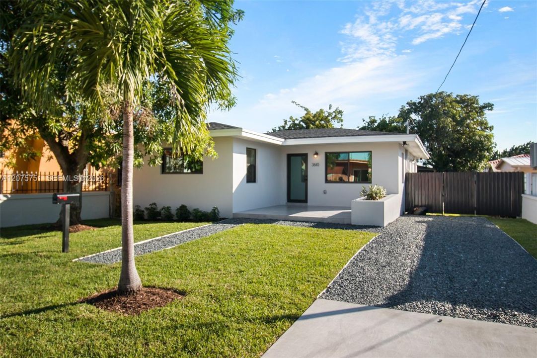 For Rent: $3,750 (3 beds, 3 baths, 1356 Square Feet)