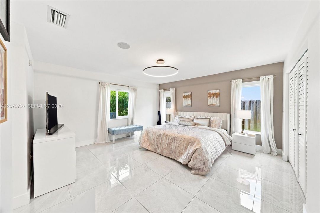 For Sale: $1,350,000 (4 beds, 2 baths, 2132 Square Feet)