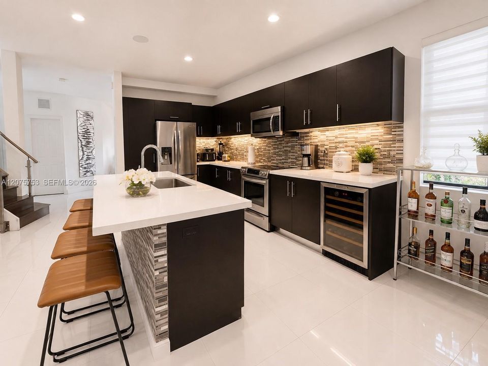 For Rent: $8,000 (5 beds, 4 baths, 3205 Square Feet)