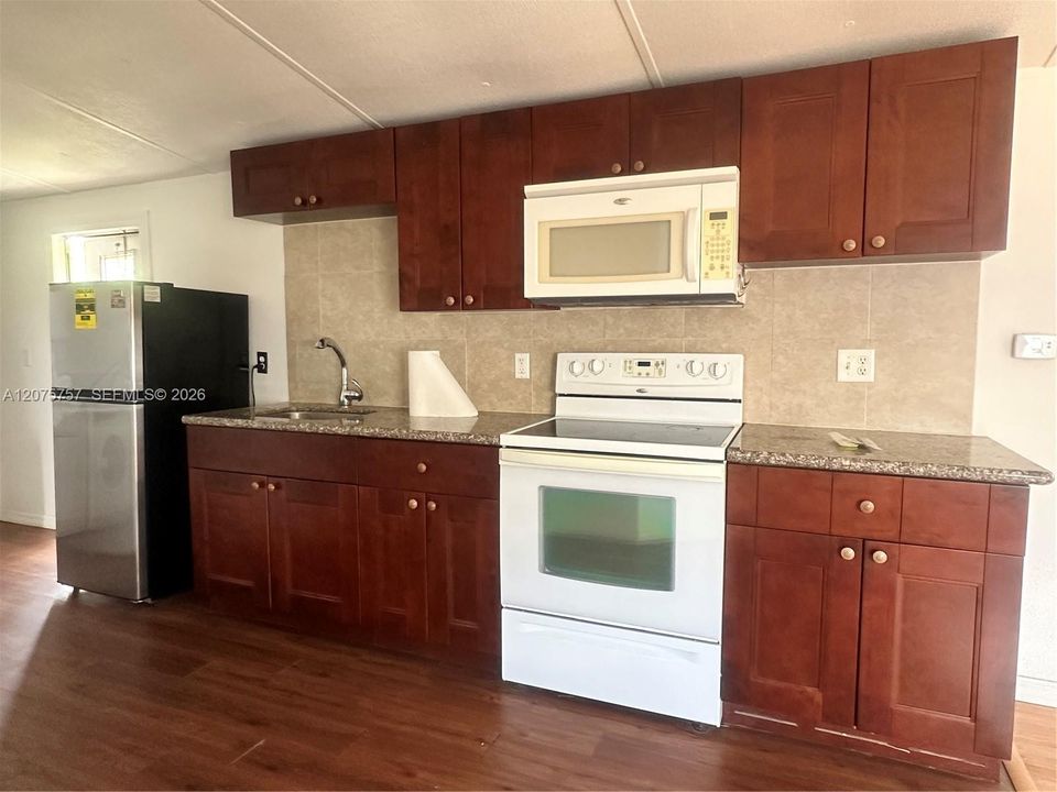 En Renta: $2,150 (2 camas, 1 baños, 728 Pies cuadrados)