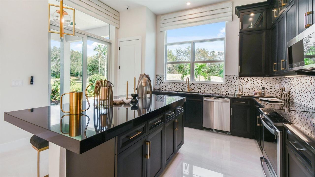 lrg_kitchen1