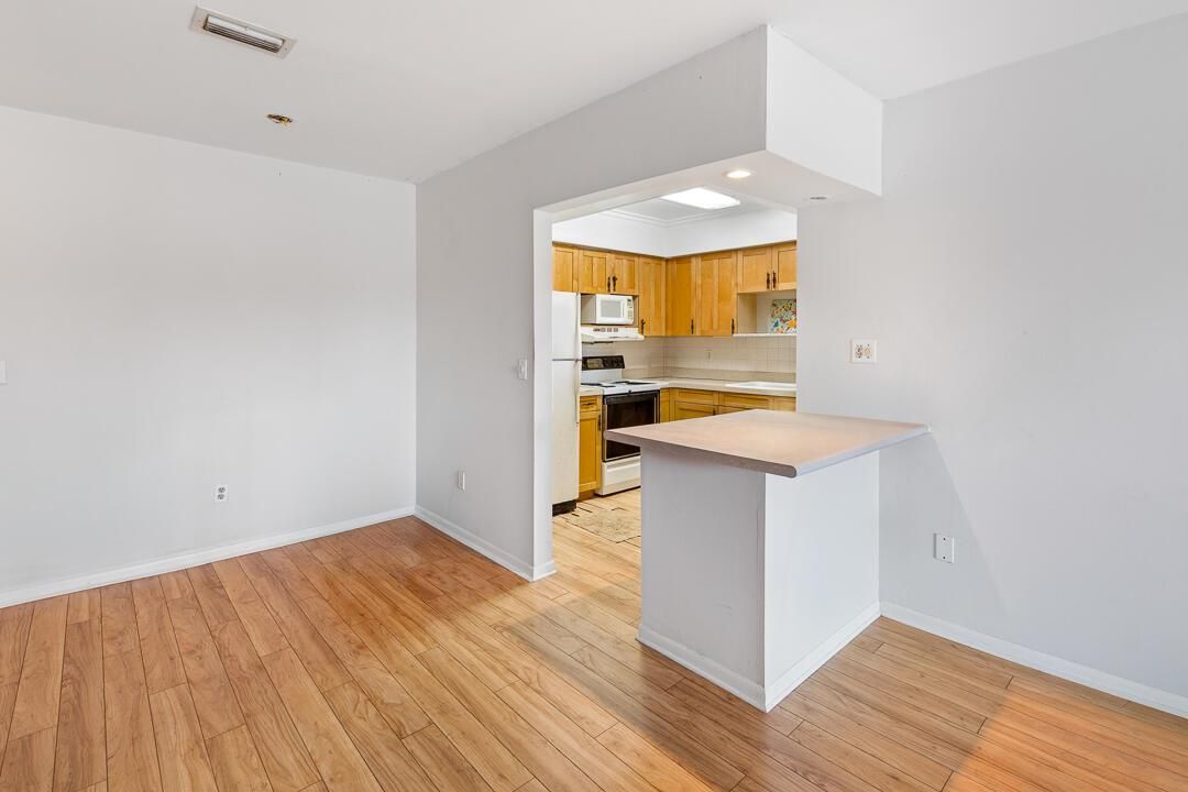 950 S. Kanner highway B31-13