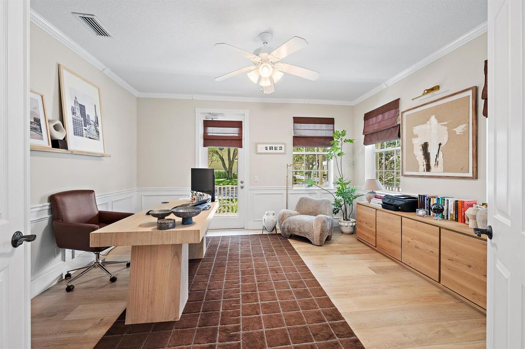 221 New Haven Blvd-11