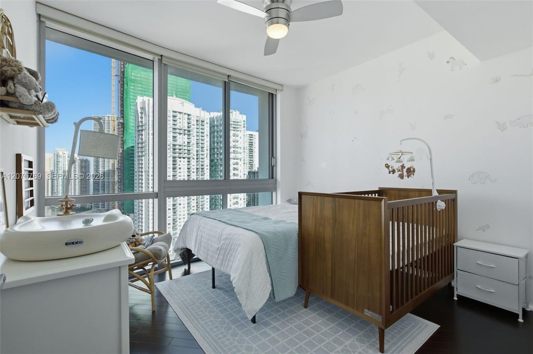 For Sale: $695,000 (3 beds, 2 baths, 1385 Square Feet)