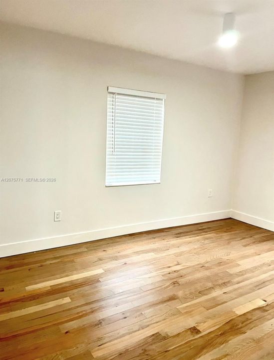 For Rent: $4,150 (3 beds, 1 baths, 1178 Square Feet)