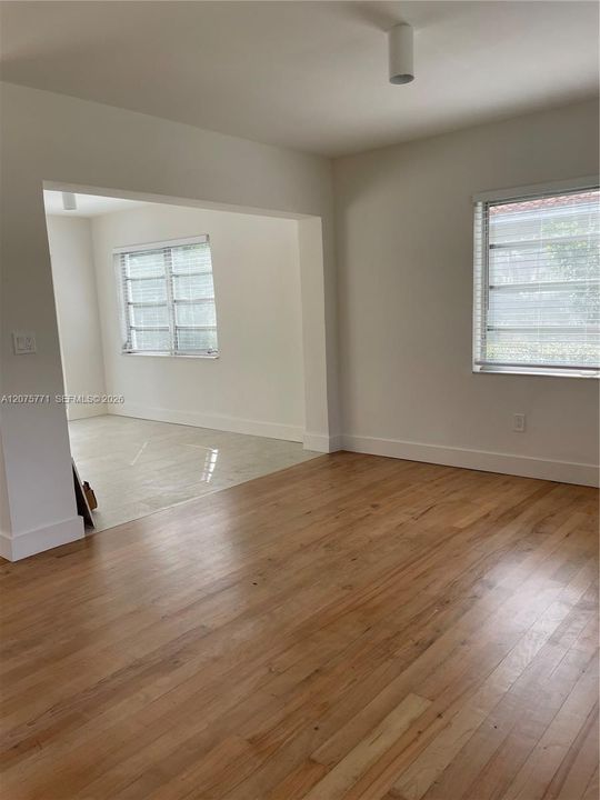 For Rent: $4,150 (3 beds, 1 baths, 1178 Square Feet)