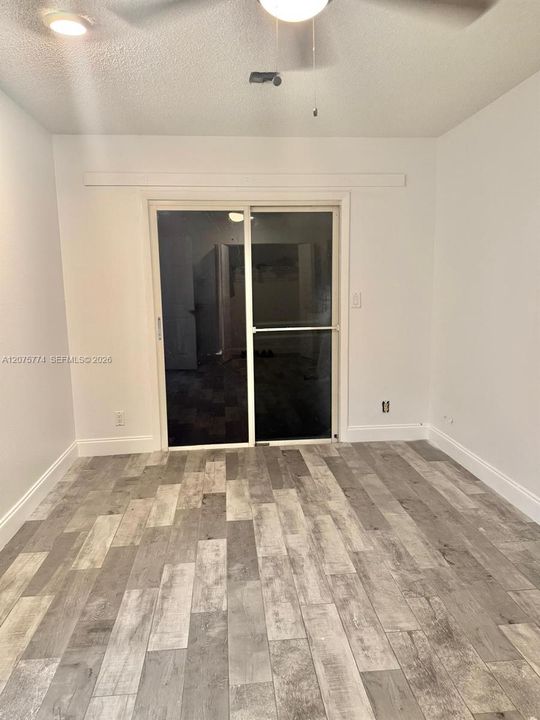 For Rent: $3,200 (3 beds, 2 baths, 1116 Square Feet)