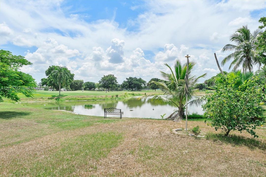 For Sale: $929,500 (4 beds, 2 baths, 2498 Square Feet)