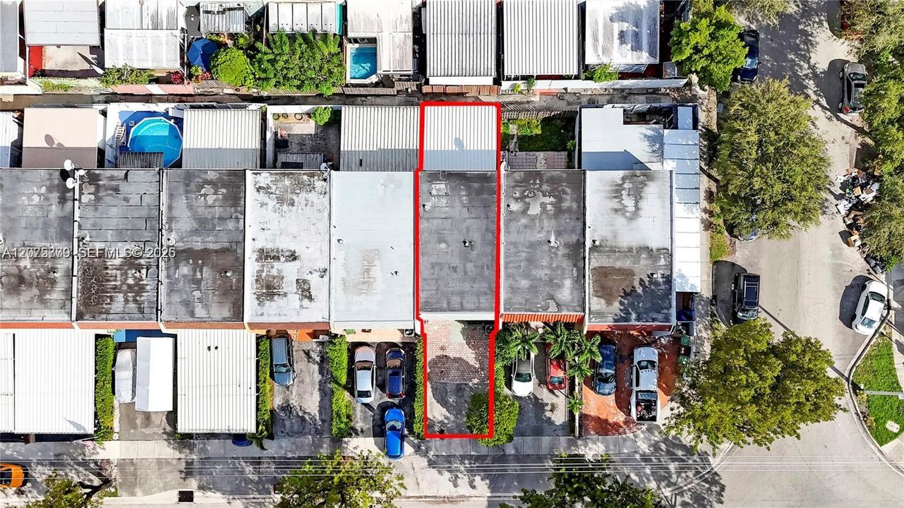На продажу: $465,000 (2 спален, 2 ванн, 1452 Квадратных фут)