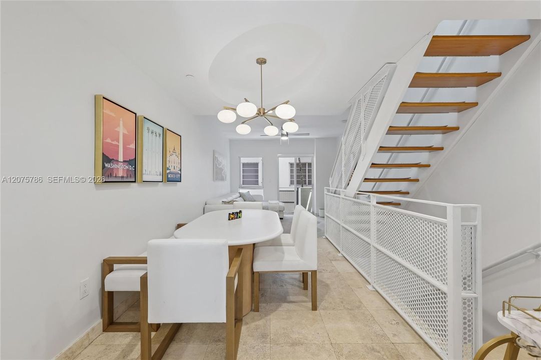 For Rent: $4,500 (2 beds, 1 baths, 1100 Square Feet)