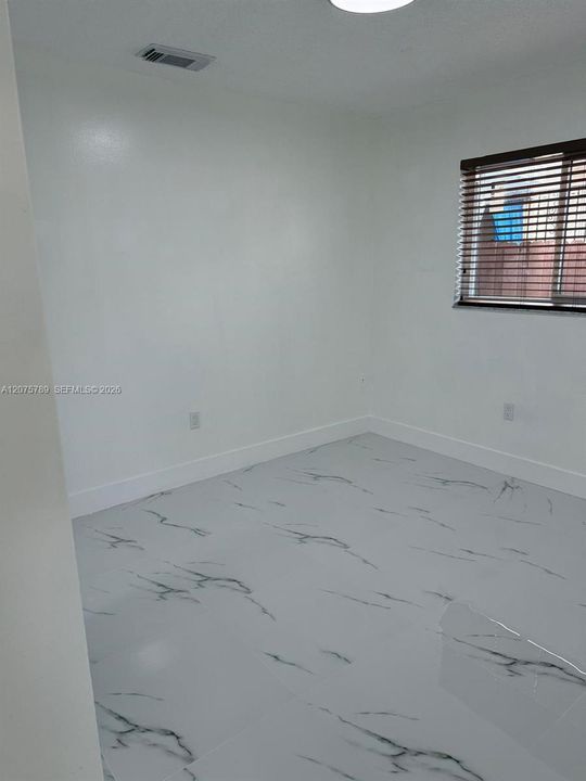 For Rent: $3,500 (3 beds, 2 baths, 1398 Square Feet)
