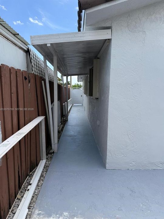 For Rent: $3,500 (3 beds, 2 baths, 1398 Square Feet)