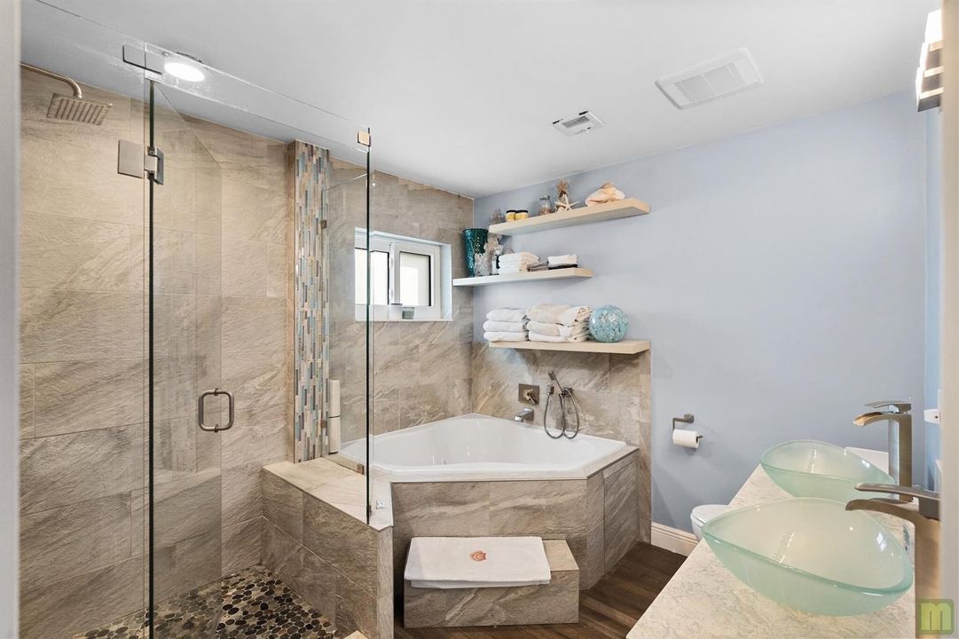 25 bath1a