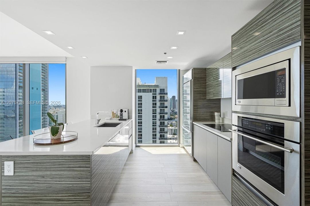 En Venta: $1,349,000 (3 camas, 2 baños, 1395 Pies cuadrados)