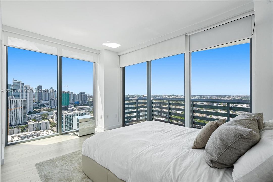 En Venta: $1,349,000 (3 camas, 2 baños, 1395 Pies cuadrados)