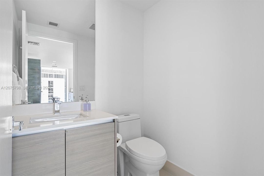 En Venta: $1,349,000 (3 camas, 2 baños, 1395 Pies cuadrados)