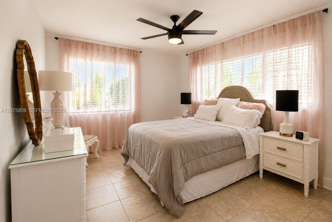 For Rent: $4,200 (4 beds, 2 baths, 2324 Square Feet)