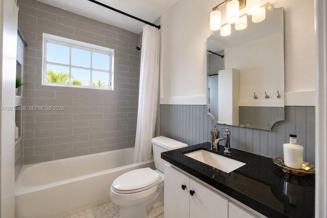 For Rent: $4,200 (4 beds, 2 baths, 2324 Square Feet)