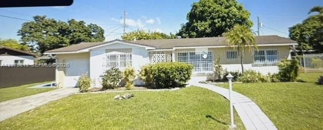 For Rent: $3,400 (4 beds, 2 baths, 1574 Square Feet)