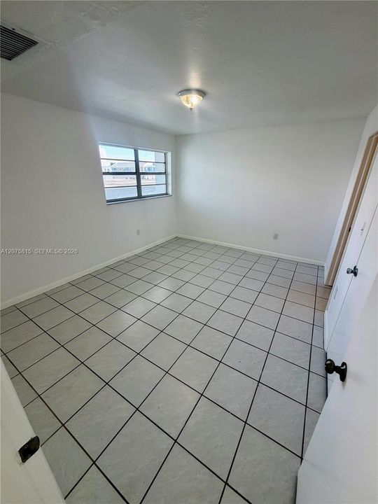 For Rent: $2,200 (2 beds, 2 baths, 21103 Square Feet)