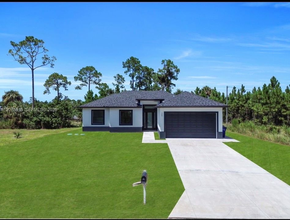 For Sale: $299,999 (3 beds, 2 baths, 1501 Square Feet)