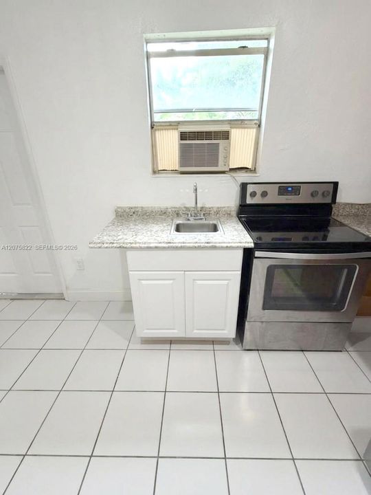 For Rent: $1,500 (1 beds, 1 baths, 1627 Square Feet)
