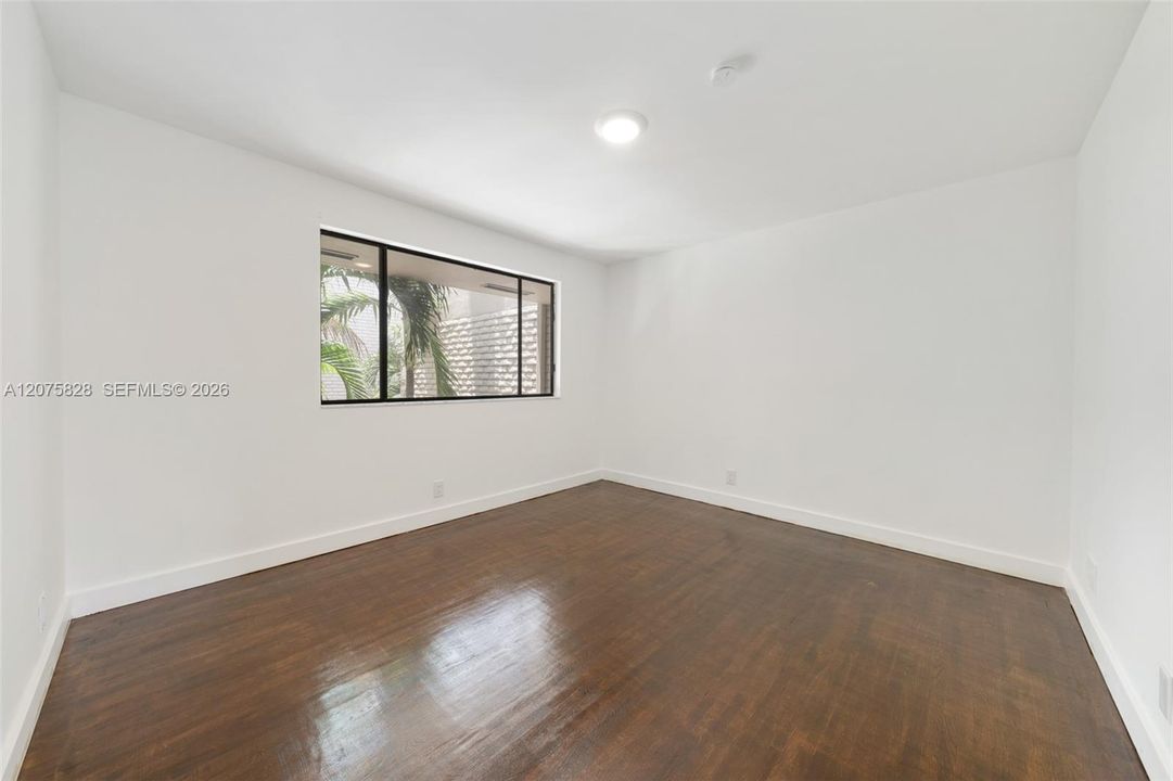 DEN (CONVERTIBLE TO 3RD BEDROOM)