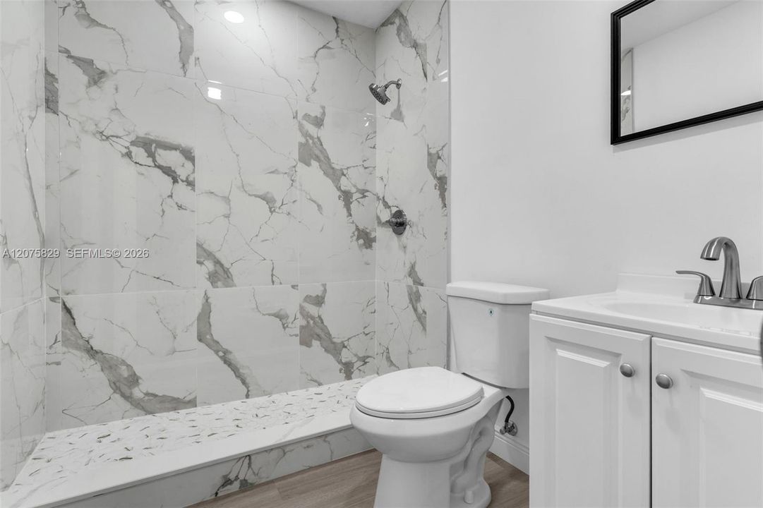 For Rent: $3,100 (3 beds, 2 baths, 1300 Square Feet)