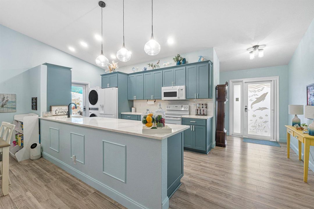 015-5225SpiceDrive-PalmBeachGardens-FL-3