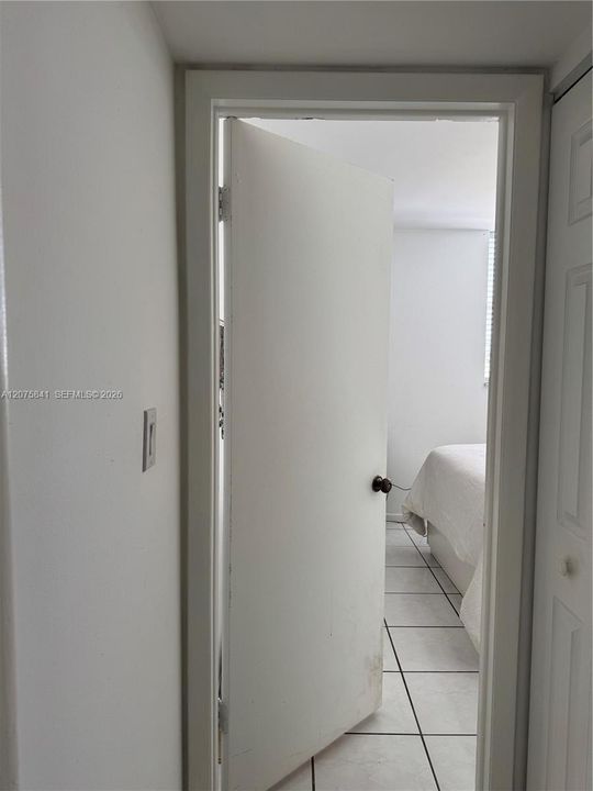 En Venta: $289,000 (2 camas, 2 baños, 1086 Pies cuadrados)