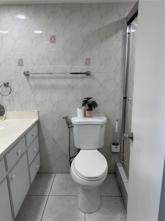En Venta: $289,000 (2 camas, 2 baños, 1086 Pies cuadrados)
