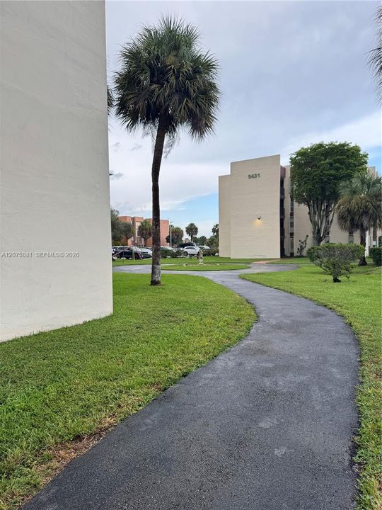 En Venta: $289,000 (2 camas, 2 baños, 1086 Pies cuadrados)