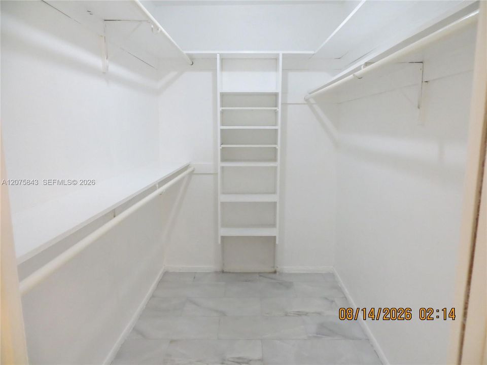 For Rent: $3,200 (3 beds, 2 baths, 1682 Square Feet)