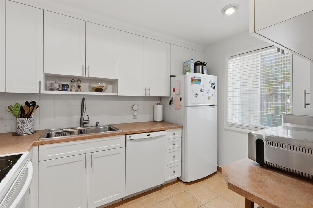 17_17. kitchen