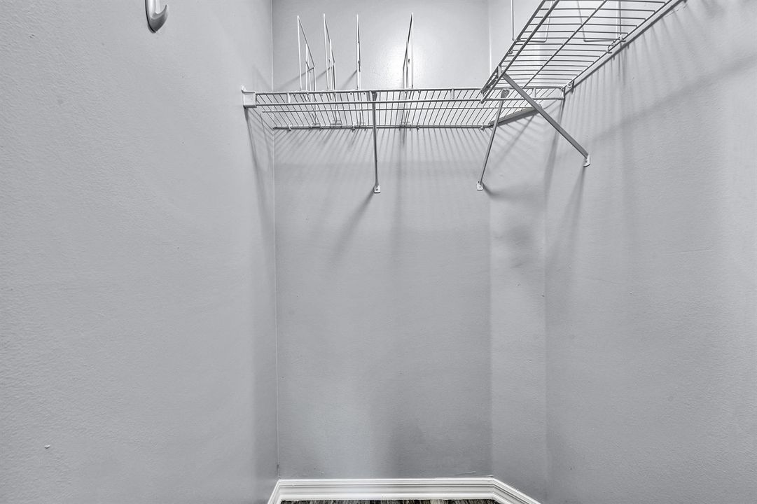 Walk in Closet