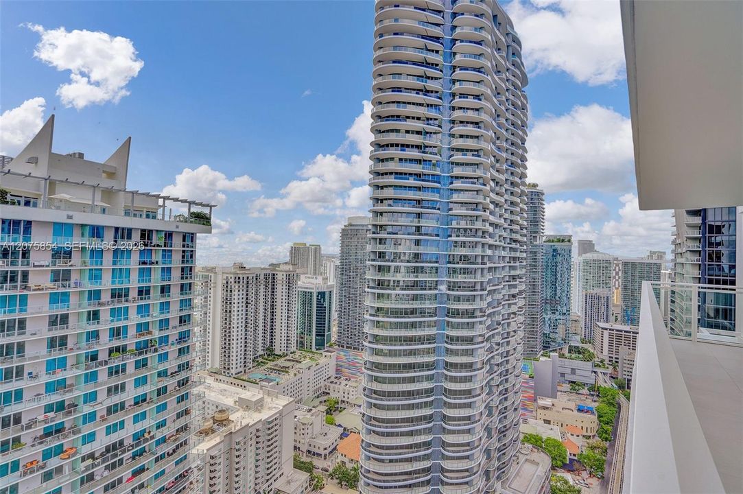 For Rent: $5,900 (2 beds, 2 baths, 1134 Square Feet)