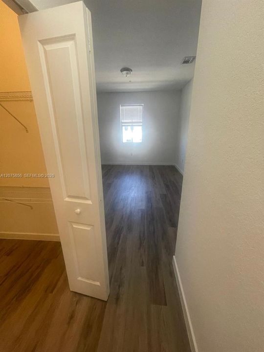 For Rent: $2,700 (3 beds, 2 baths, 1481 Square Feet)