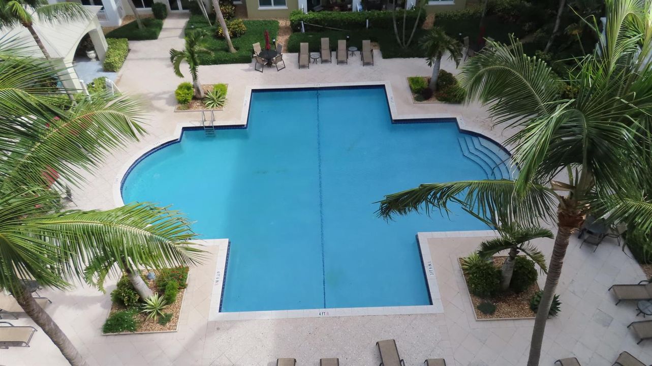 Balcony pool View