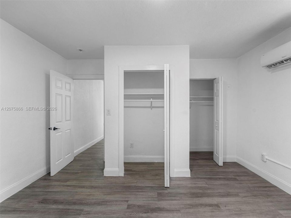 For Sale: $1,649,999 (12 beds, 6 baths, 4658 Square Feet)