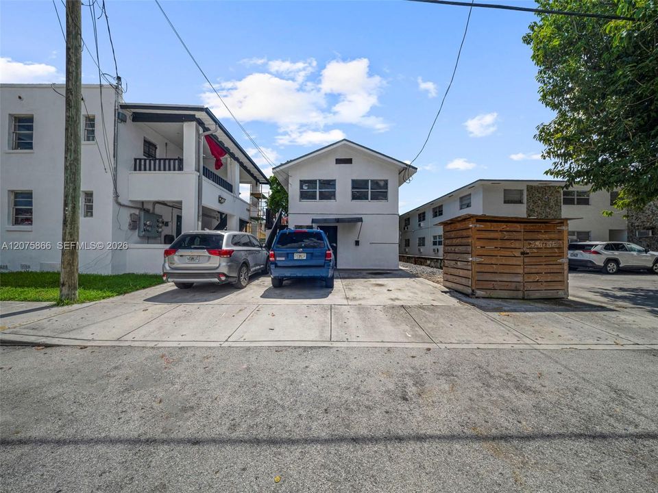 For Sale: $1,649,999 (12 beds, 6 baths, 4658 Square Feet)