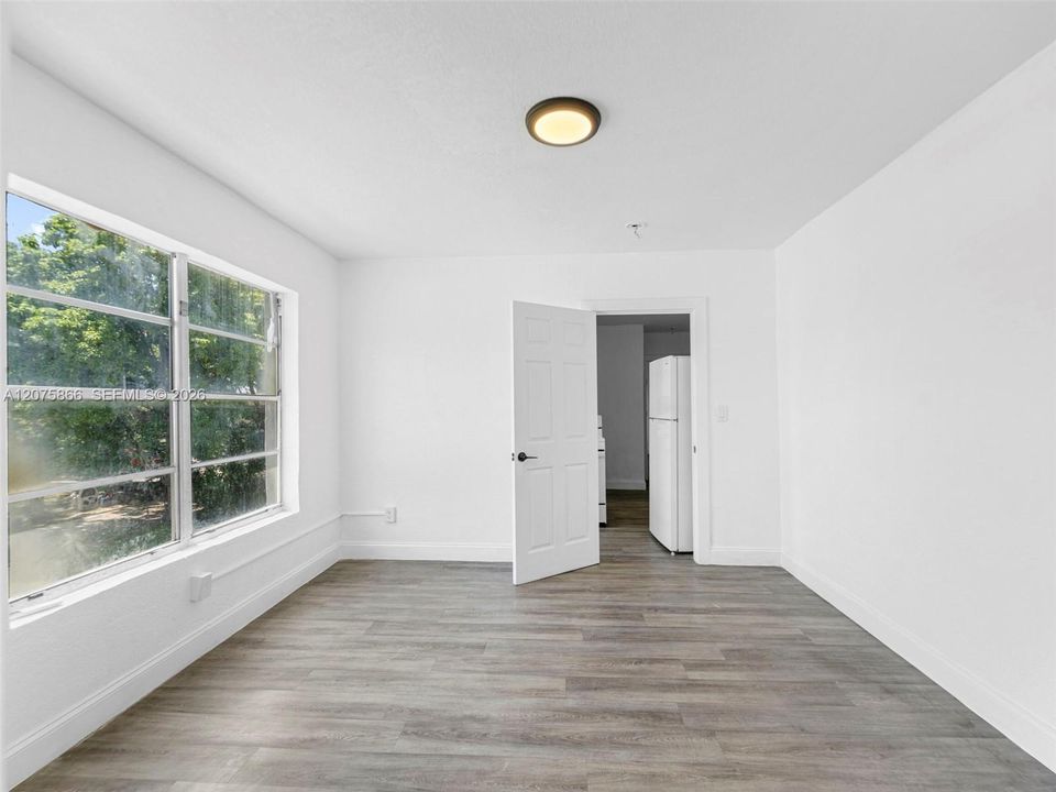 For Sale: $1,649,999 (12 beds, 6 baths, 4658 Square Feet)