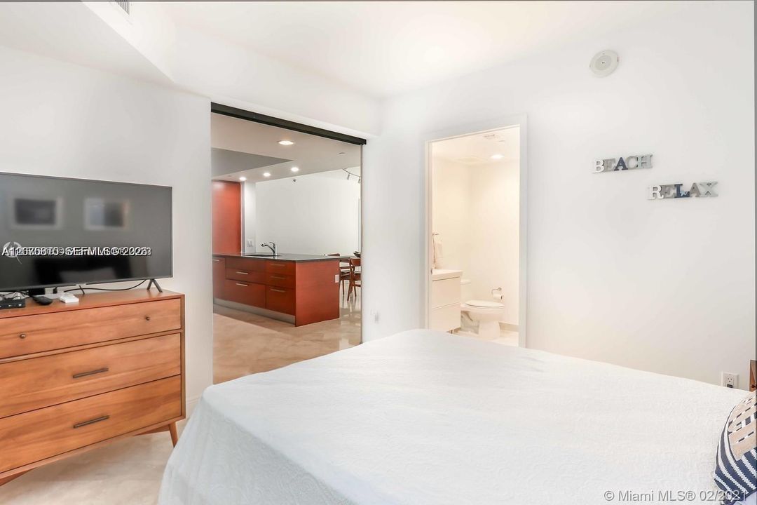 For Rent: $6,000 (3 beds, 3 baths, 1675 Square Feet)