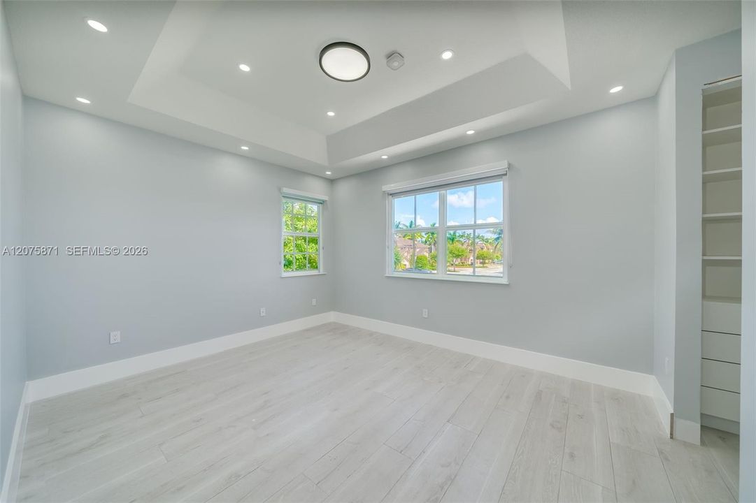 В аренду: $3,695 (3 спален, 2 ванн, 1777 Квадратных фут)