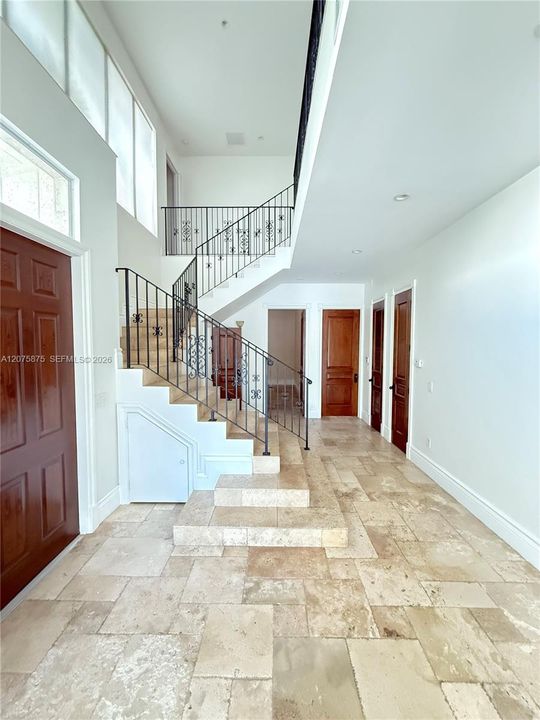En Renta: $69,000 (6 camas, 7 baños, 6296 Pies cuadrados)