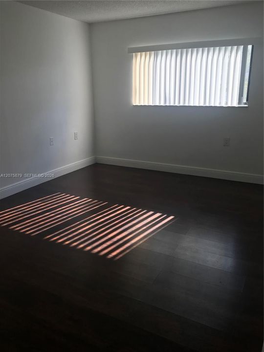 For Rent: $1,750 (1 beds, 1 baths, 648 Square Feet)