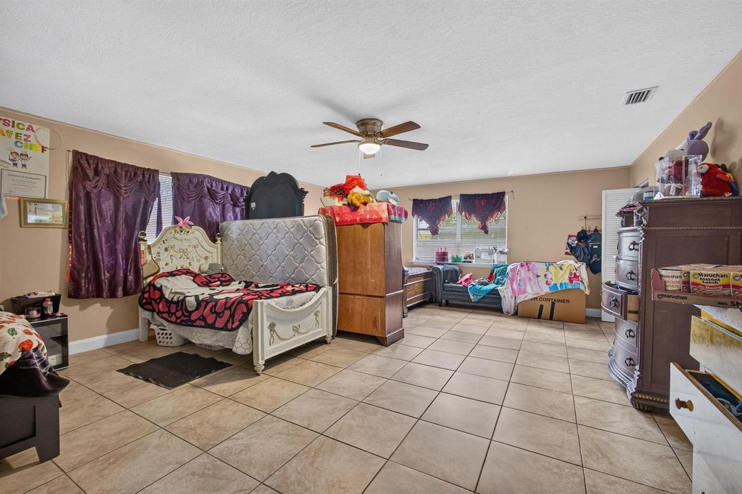 Bedroom