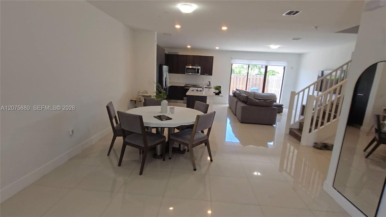 For Rent: $3,300 (3 beds, 2 baths, 1824 Square Feet)