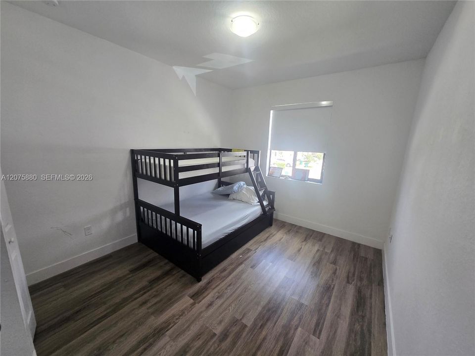 For Rent: $3,300 (3 beds, 2 baths, 1824 Square Feet)